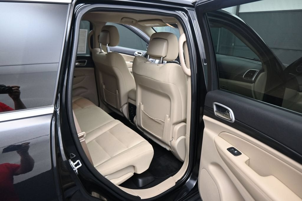 2020 Jeep Grand Cherokee Laredo E