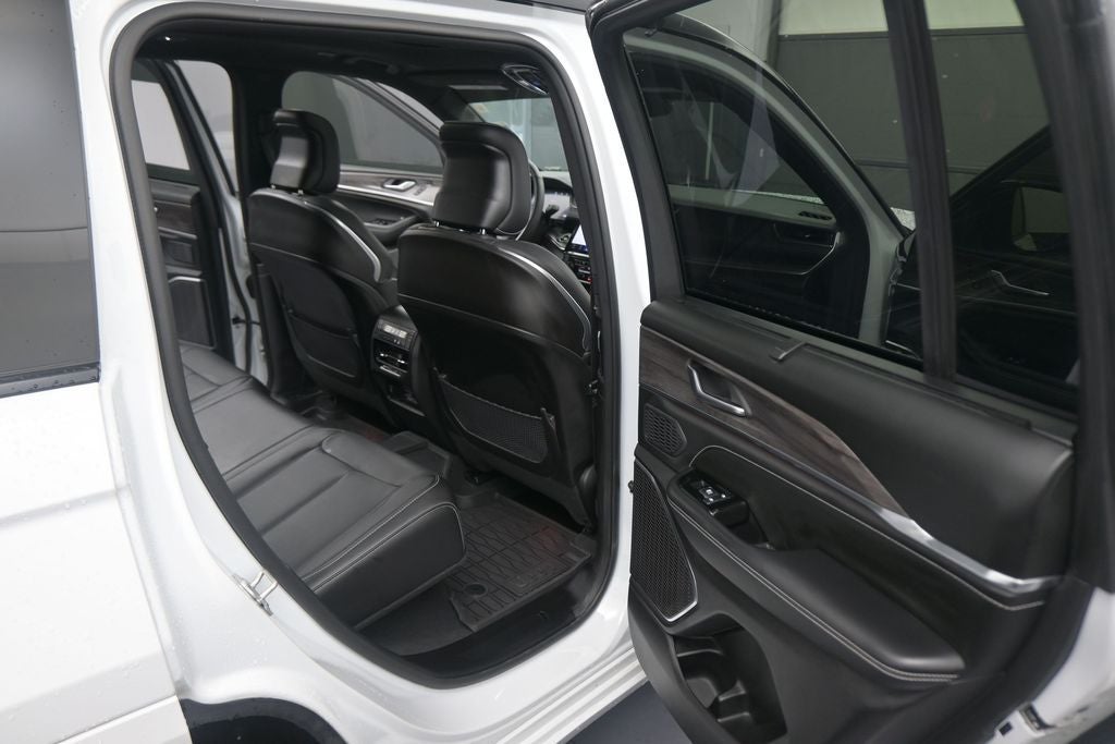 2024 Jeep Grand Cherokee Overland