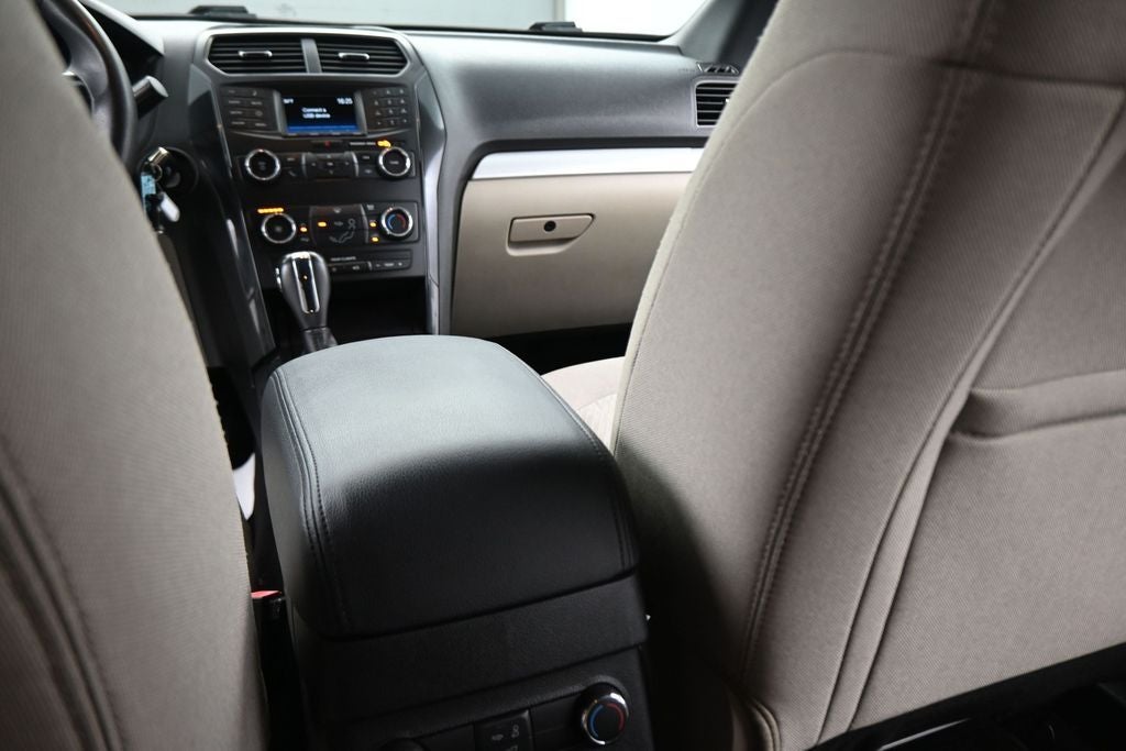 2018 Ford Explorer Base