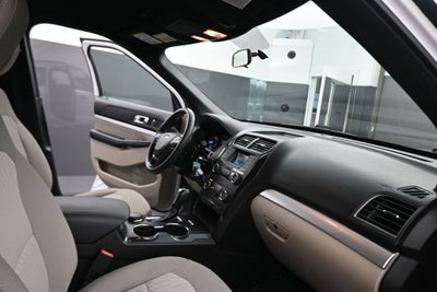 2018 Ford Explorer Base