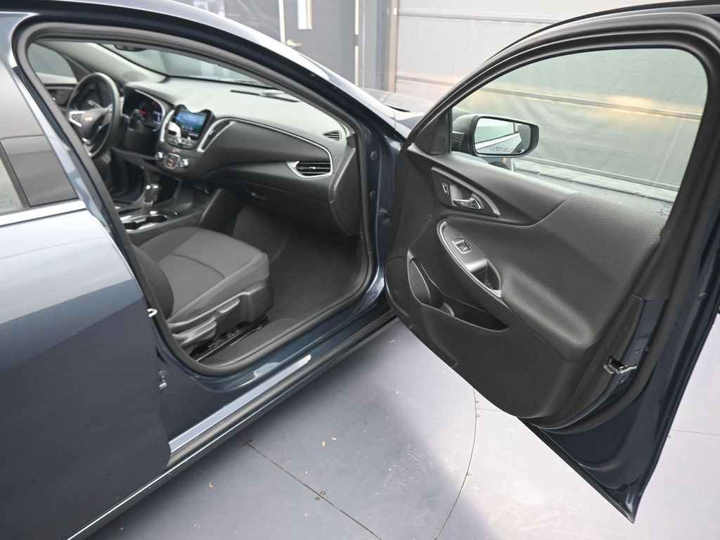 2020 Chevrolet Malibu LS 1FL