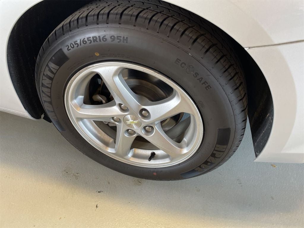 2017 Chevrolet Malibu LS 1FL