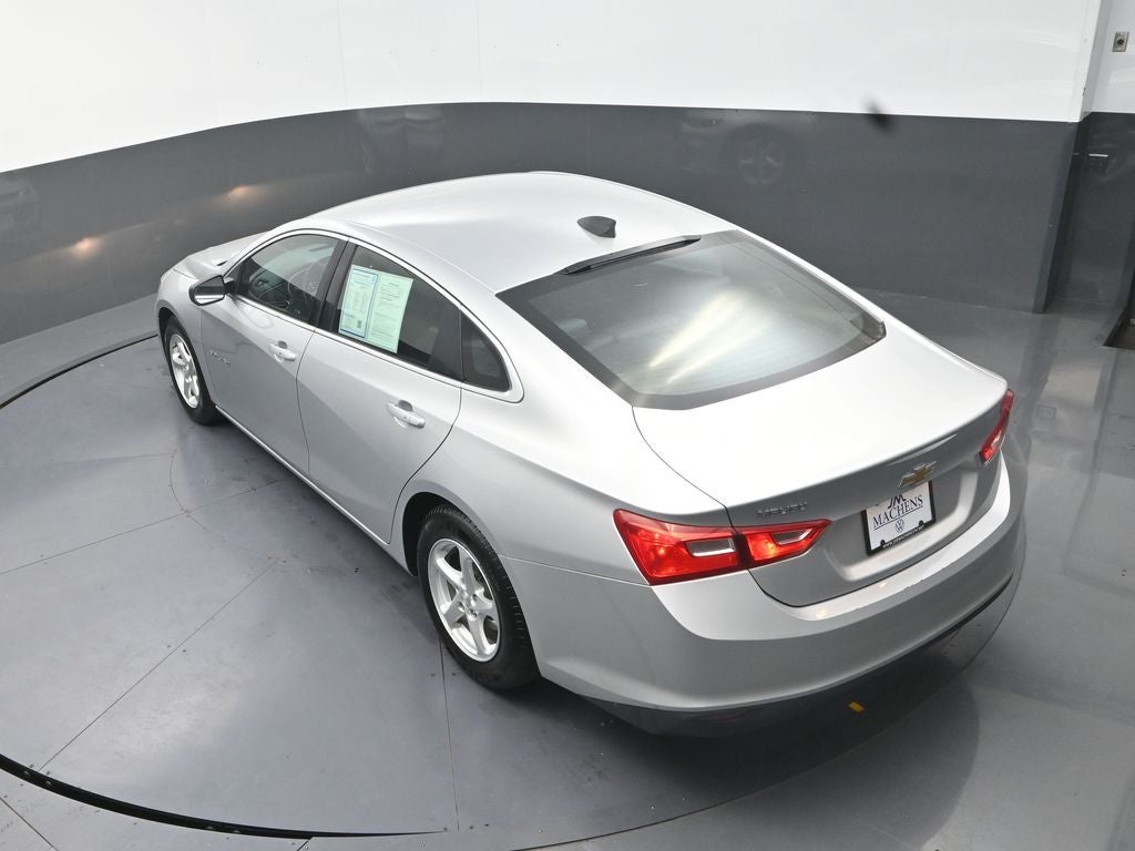 2017 Chevrolet Malibu LS 1FL