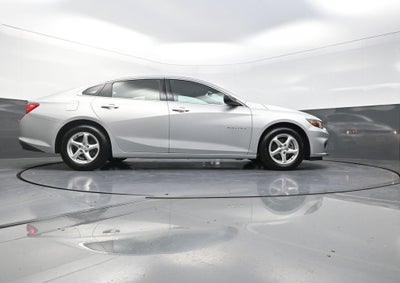 2017 Chevrolet Malibu LS 1FL