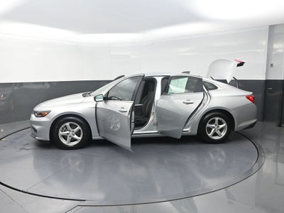 2017 Chevrolet Malibu LS 1FL