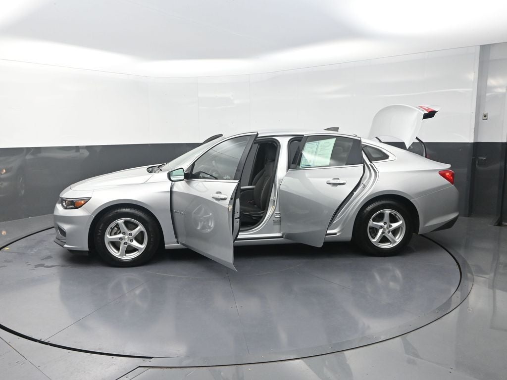 2017 Chevrolet Malibu LS 1FL