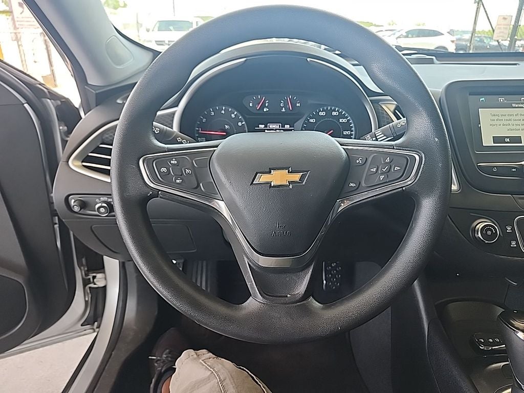 2017 Chevrolet Malibu LS 1FL