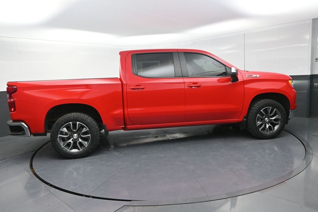 2024 Chevrolet Silverado 1500 LT LT1