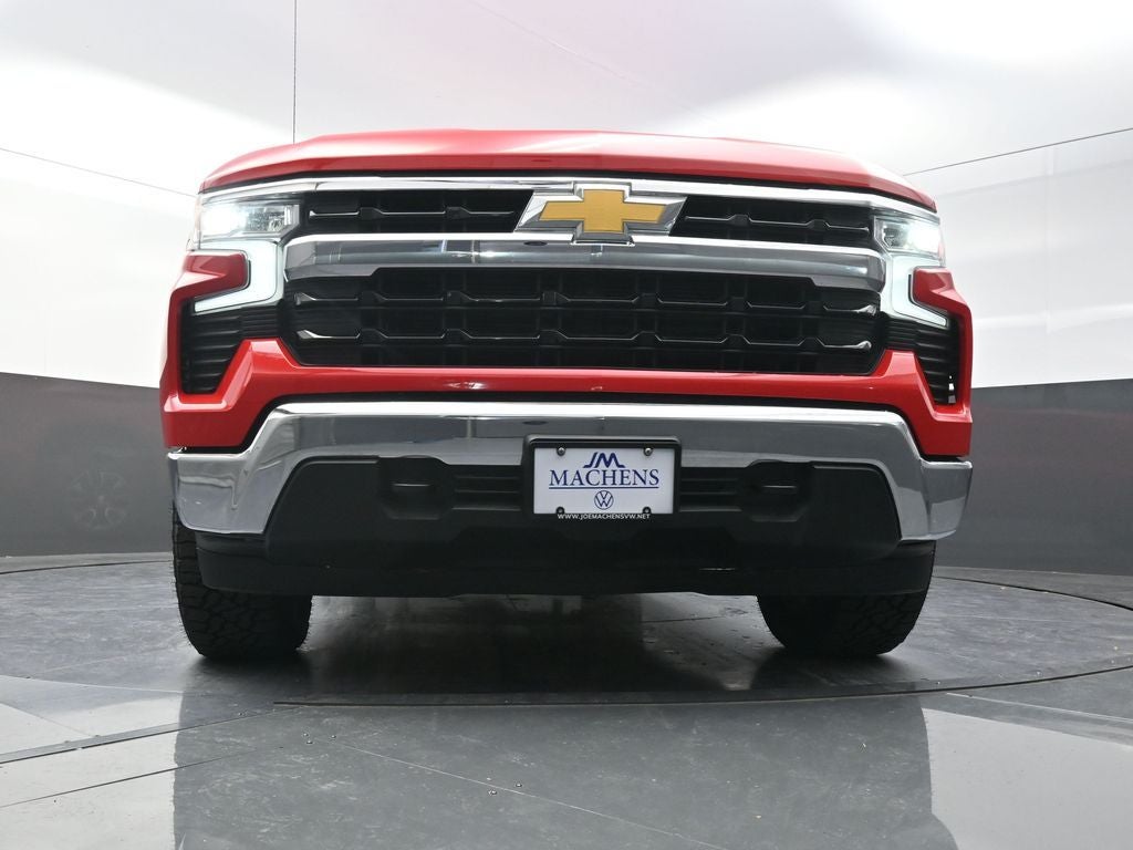 2024 Chevrolet Silverado 1500 LT LT1