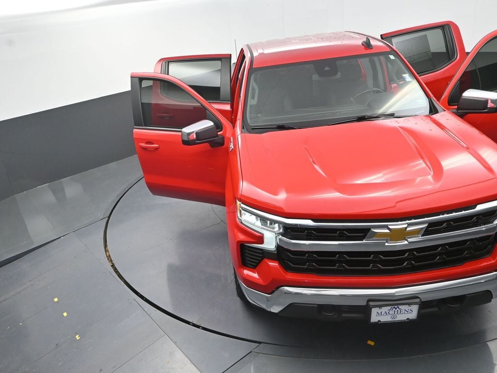 2024 Chevrolet Silverado 1500 LT LT1