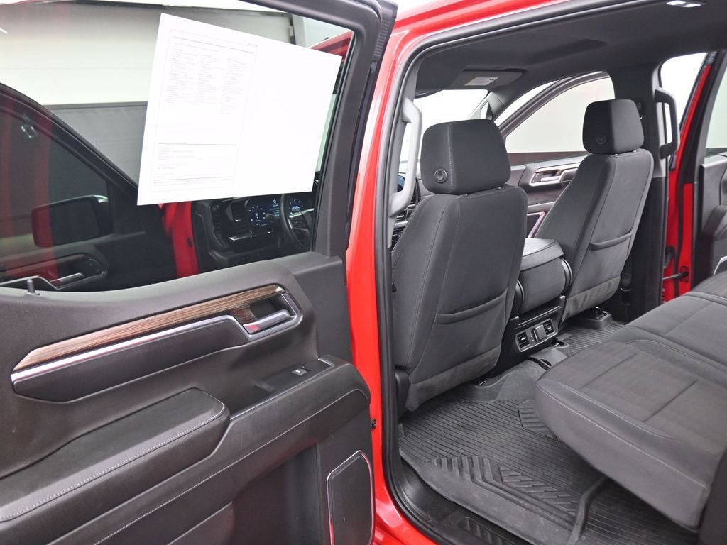 2024 Chevrolet Silverado 1500 LT LT1