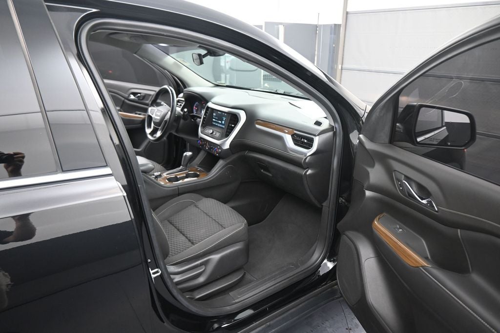 2019 GMC Acadia SLE-1