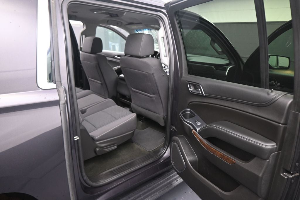 2017 Chevrolet Suburban LS