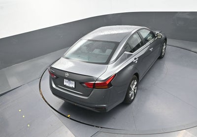 2022 Nissan Altima 2.5 S