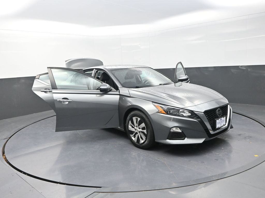 2022 Nissan Altima 2.5 S