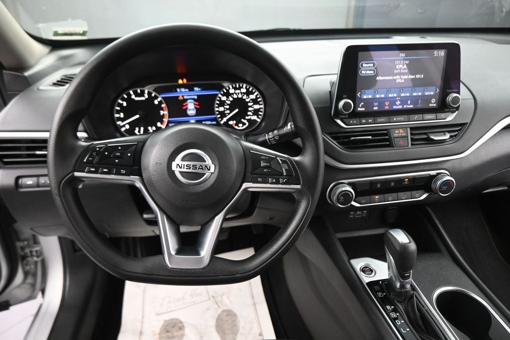2022 Nissan Altima 2.5 SV