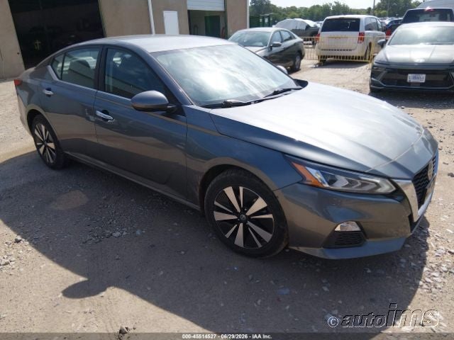 2021 Nissan Altima 2.5 SV