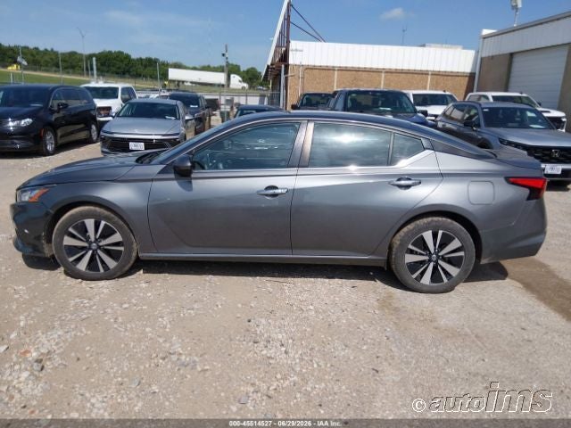2021 Nissan Altima 2.5 SV