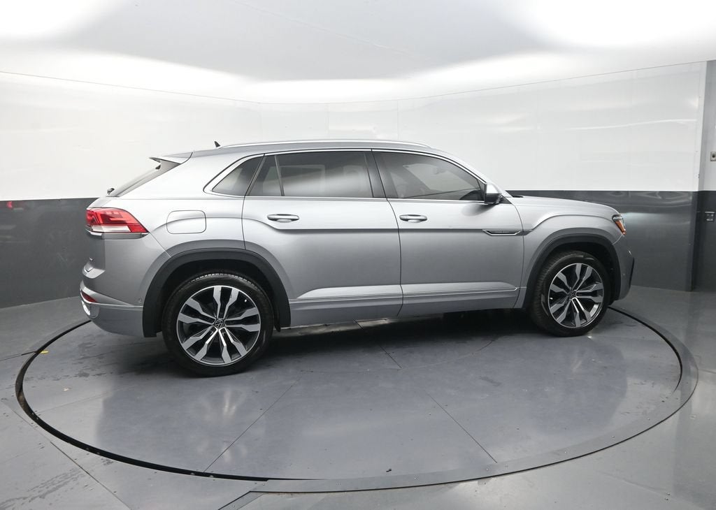 2023 Volkswagen Atlas Cross Sport 3.6L V6 SEL Premium R-Line
