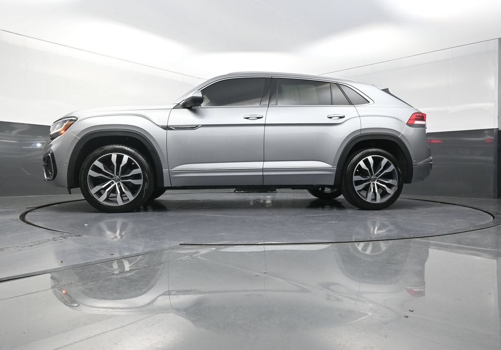 2023 Volkswagen Atlas Cross Sport 3.6L V6 SEL Premium R-Line