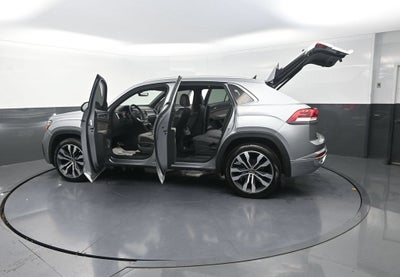 2023 Volkswagen Atlas Cross Sport 3.6L V6 SEL Premium R-Line