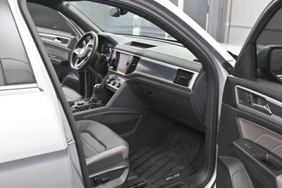 2023 Volkswagen Atlas Cross Sport 3.6L V6 SEL Premium R-Line