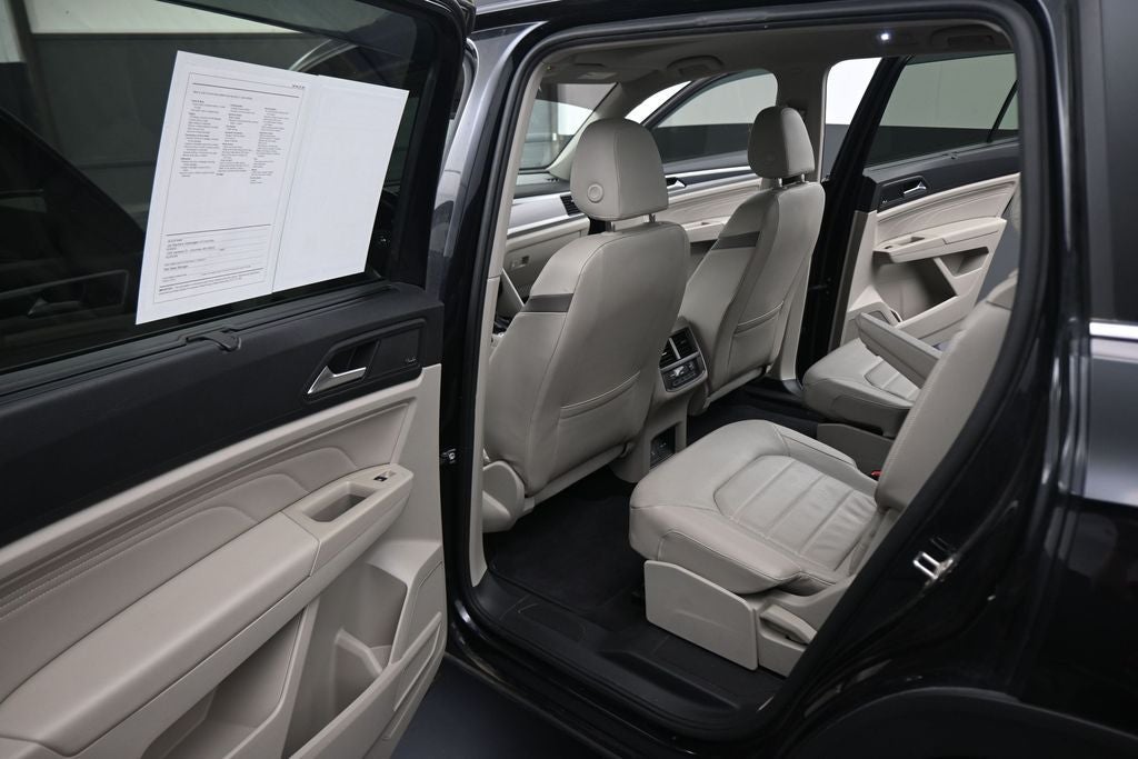 2023 Volkswagen Atlas 3.6L V6 SEL Premium R-Line
