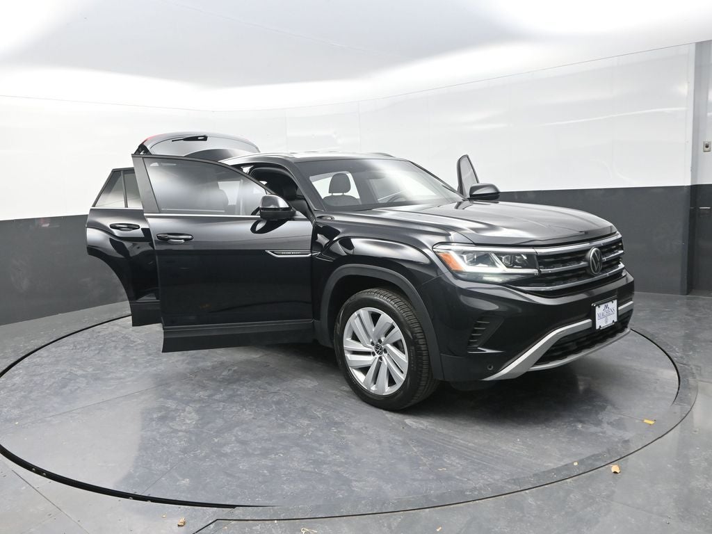 2023 Volkswagen Atlas Cross Sport 2.0T SE w/Technology