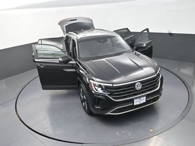 2026 Volkswagen Atlas Cross Sport SE w/Technology