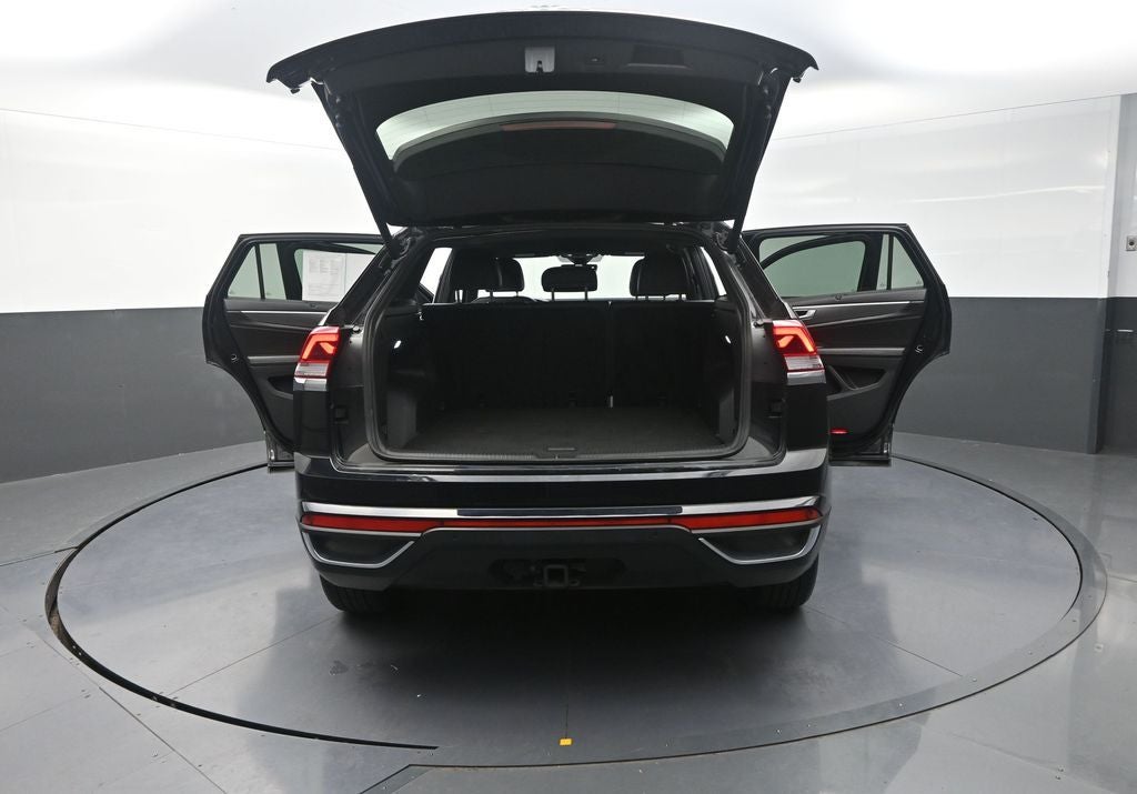 2026 Volkswagen Atlas Cross Sport SE w/Technology