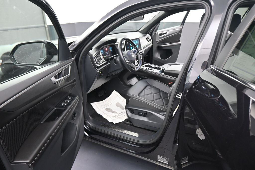 2026 Volkswagen Atlas Cross Sport SE w/Technology