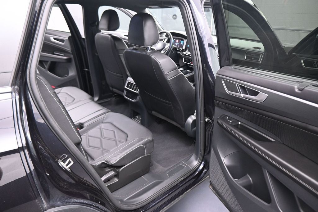 2026 Volkswagen Atlas Cross Sport SE w/Technology