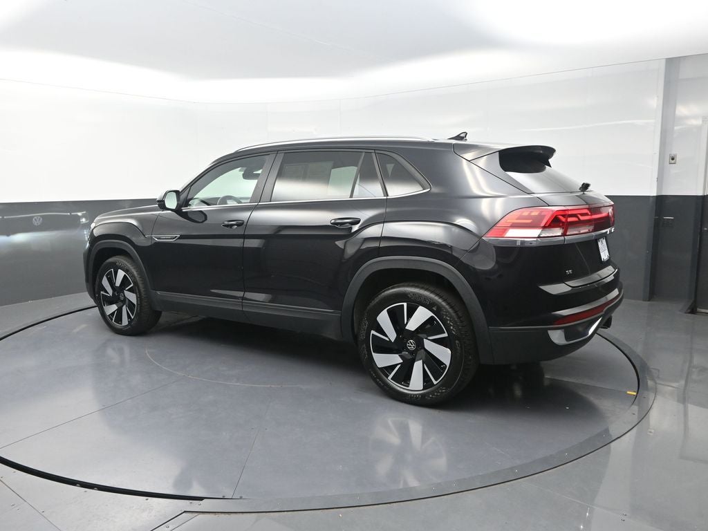 2026 Volkswagen Atlas Cross Sport SE w/Technology