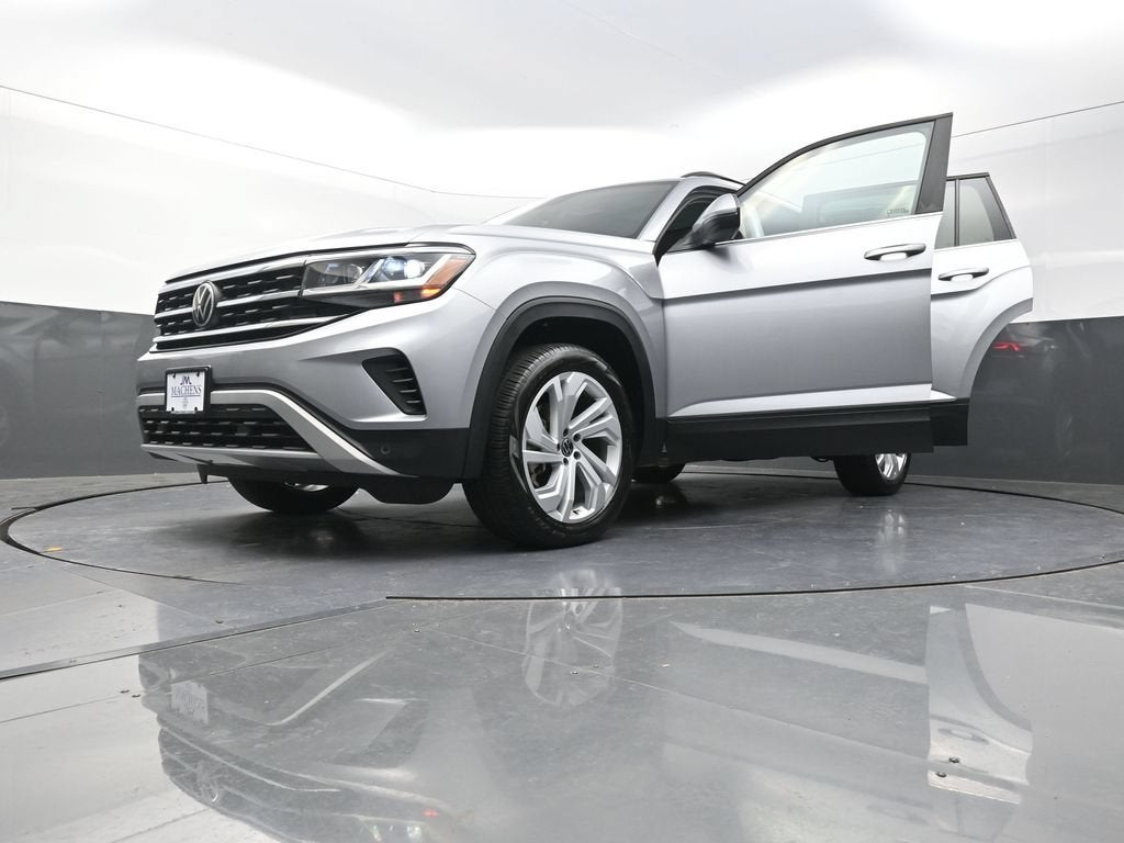 2023 Volkswagen Atlas 2.0T SE w/Technology