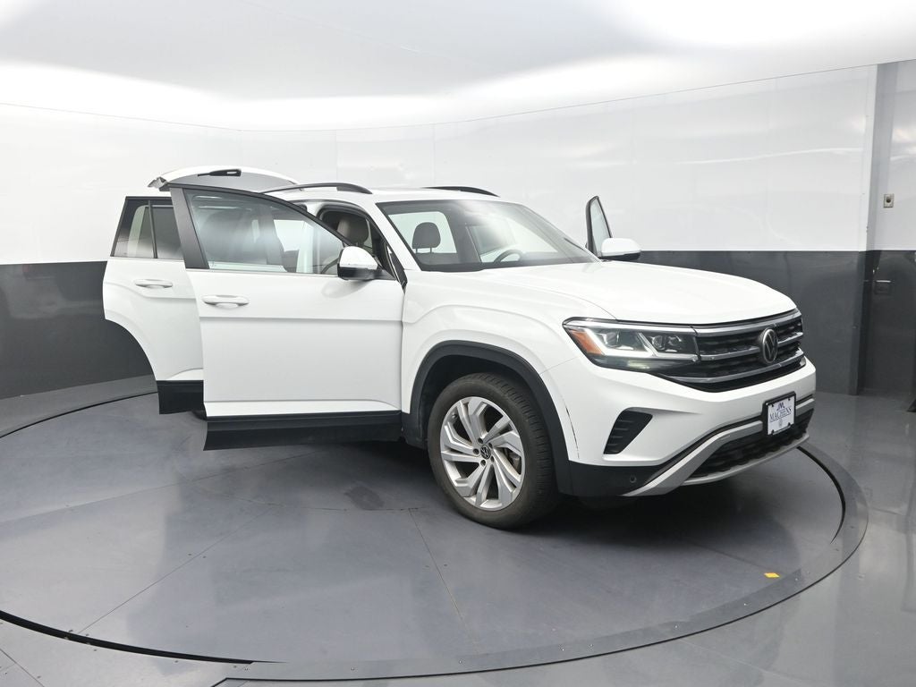 2022 Volkswagen Atlas 3.6L V6 SE w/Technology