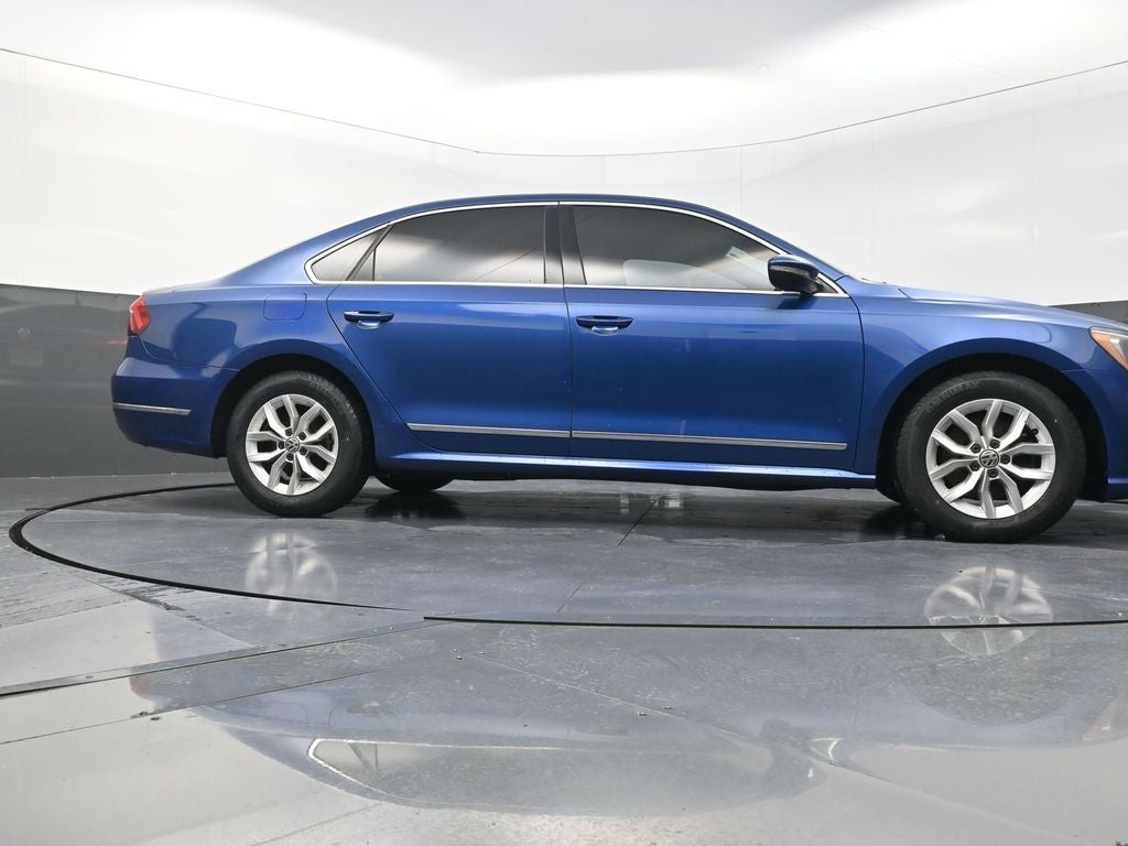 2017 Volkswagen Passat 1.8T S