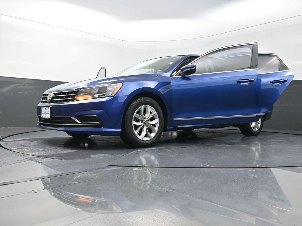 2017 Volkswagen Passat 1.8T S