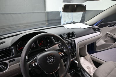 2017 Volkswagen Passat 1.8T S