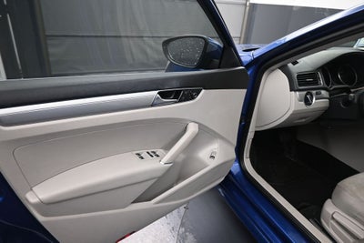 2017 Volkswagen Passat 1.8T S