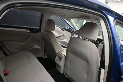 2017 Volkswagen Passat 1.8T S