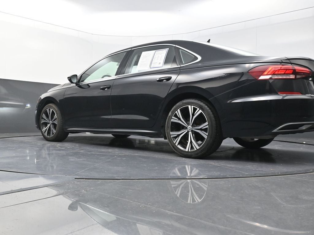2022 Volkswagen Passat 2.0T SE