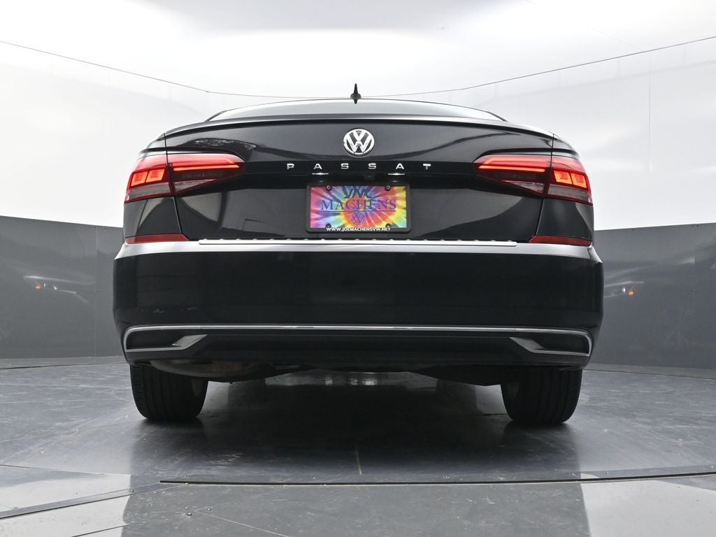 2022 Volkswagen Passat 2.0T SE
