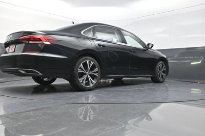 2022 Volkswagen Passat 2.0T SE