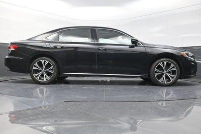 2022 Volkswagen Passat 2.0T SE