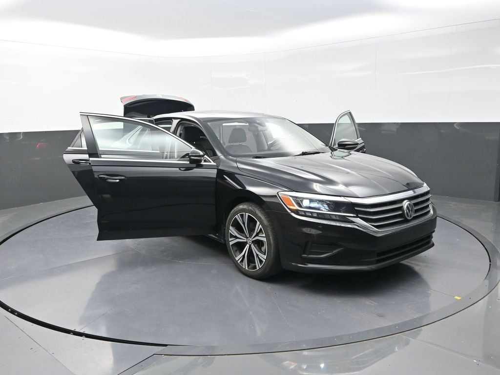 2022 Volkswagen Passat 2.0T SE
