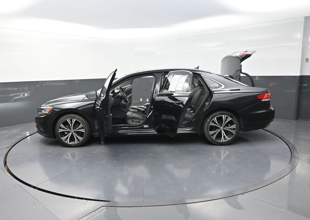 2022 Volkswagen Passat 2.0T SE