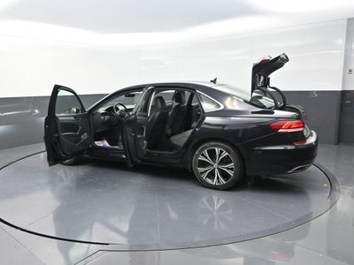 2022 Volkswagen Passat 2.0T SE