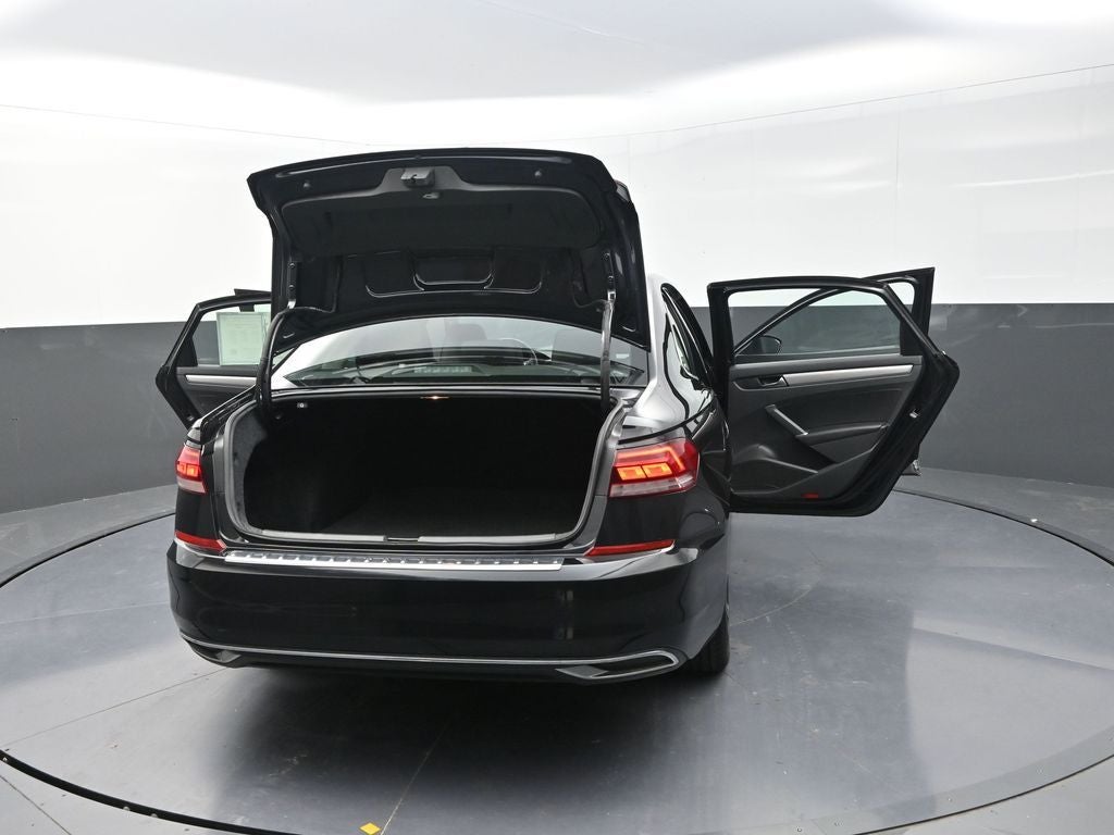 2022 Volkswagen Passat 2.0T SE
