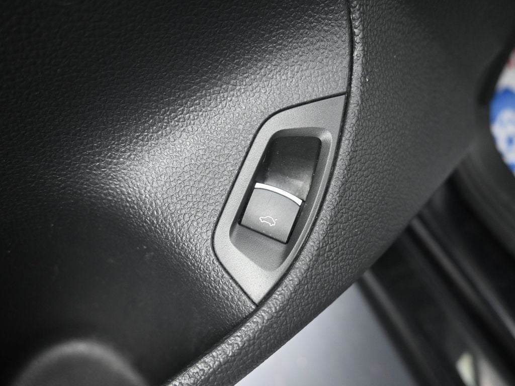 2022 Volkswagen Passat 2.0T SE