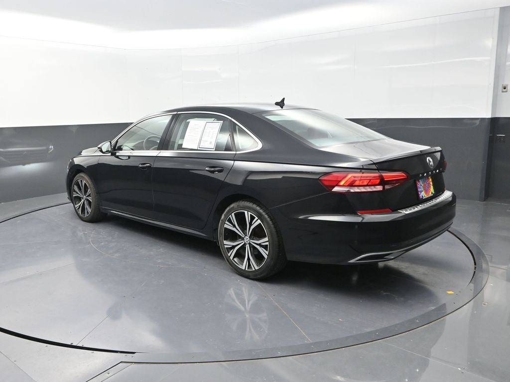 2022 Volkswagen Passat 2.0T SE